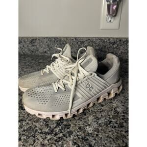 On Cloud Shoes Women Size 10